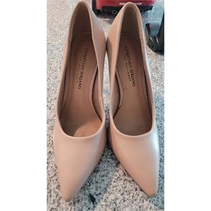 Christian Siriano Tan Pointed Heels